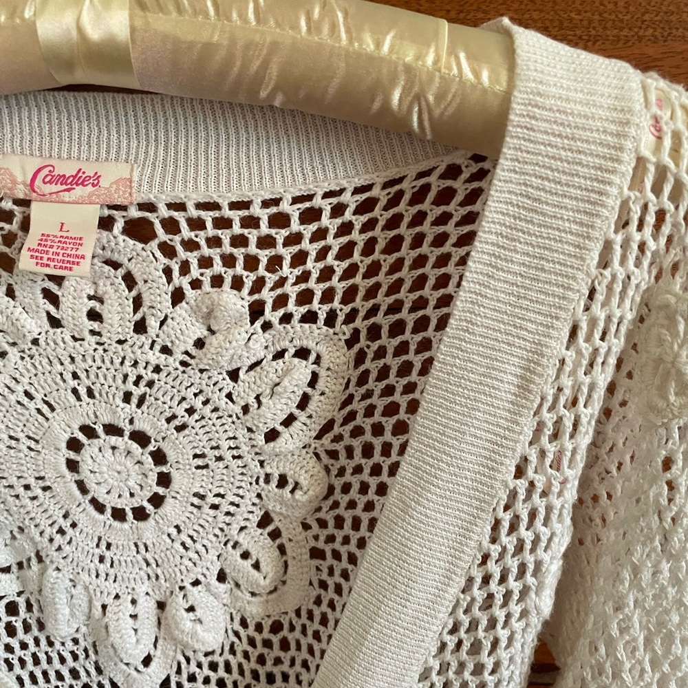 Candies Ivory Crochet Cardigan Junior size L or XS women - Picture 5 of 8